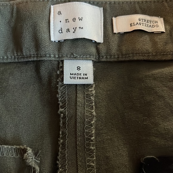 Olive work trousers - Picture 3 of 3